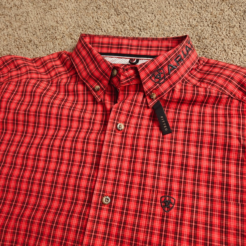NWOT Ariat Pro Series Mens Red Plaid Long Sleeve‎ Button Up Shirt Fitted Size L - Picture 10 of 16